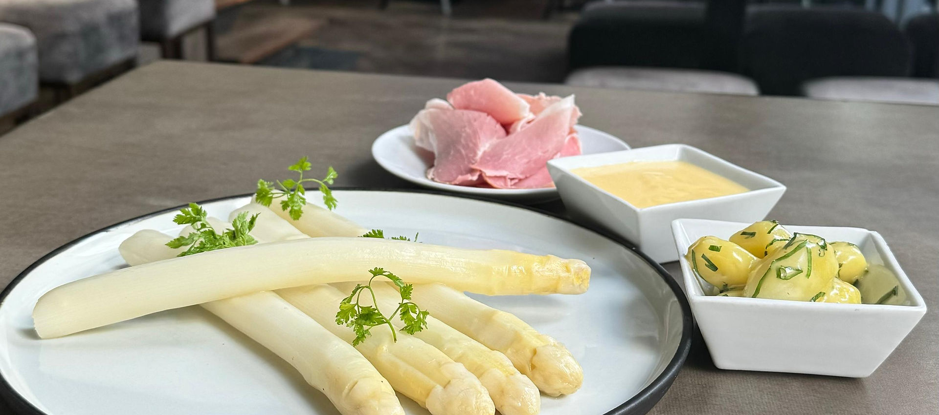 WhatsApp Image 2024-04-25 at 20.02.10__